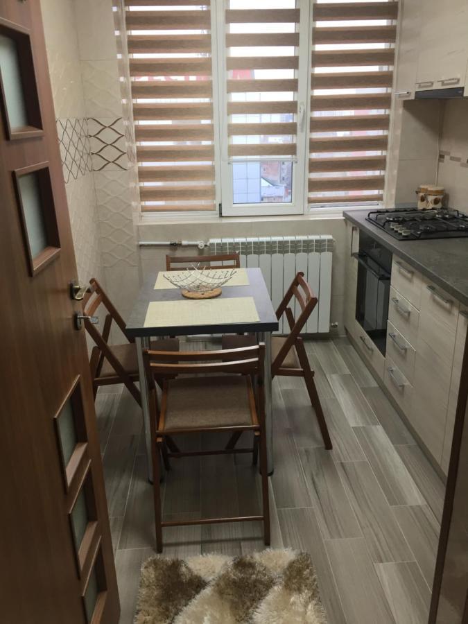 Roby Apartament Bucarest Esterno foto