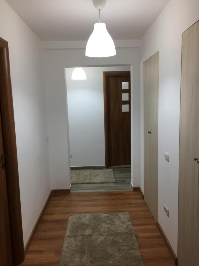 Roby Apartament Bucarest Esterno foto